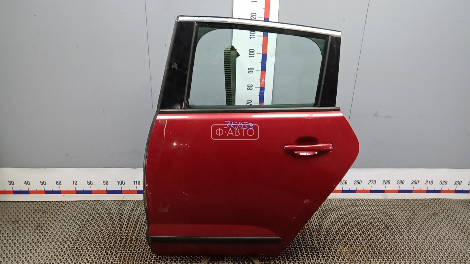 Дверь задняя левая