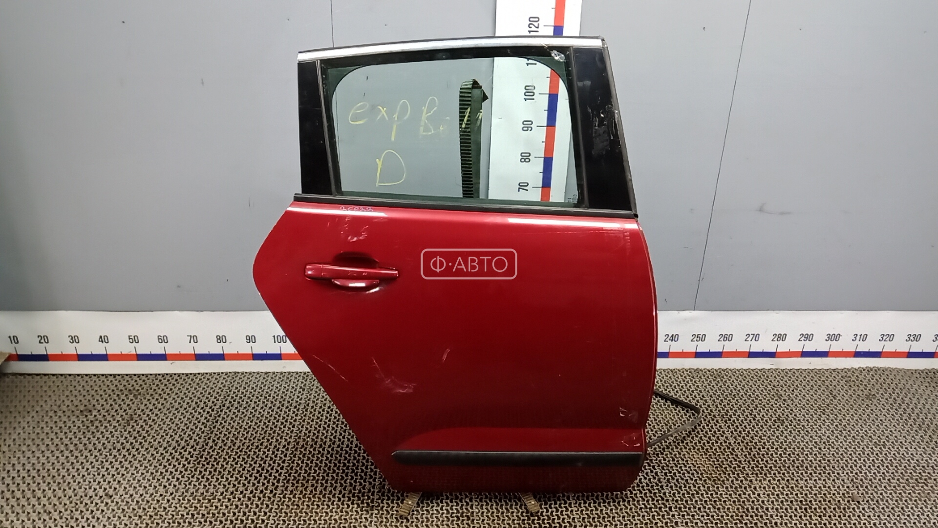 Дверь задняя правая