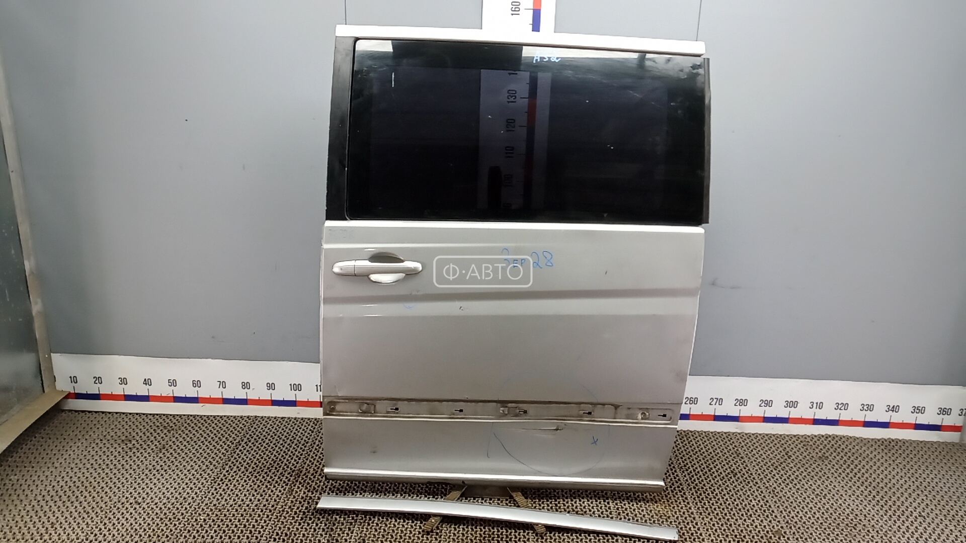 Дверь сдвижная левая