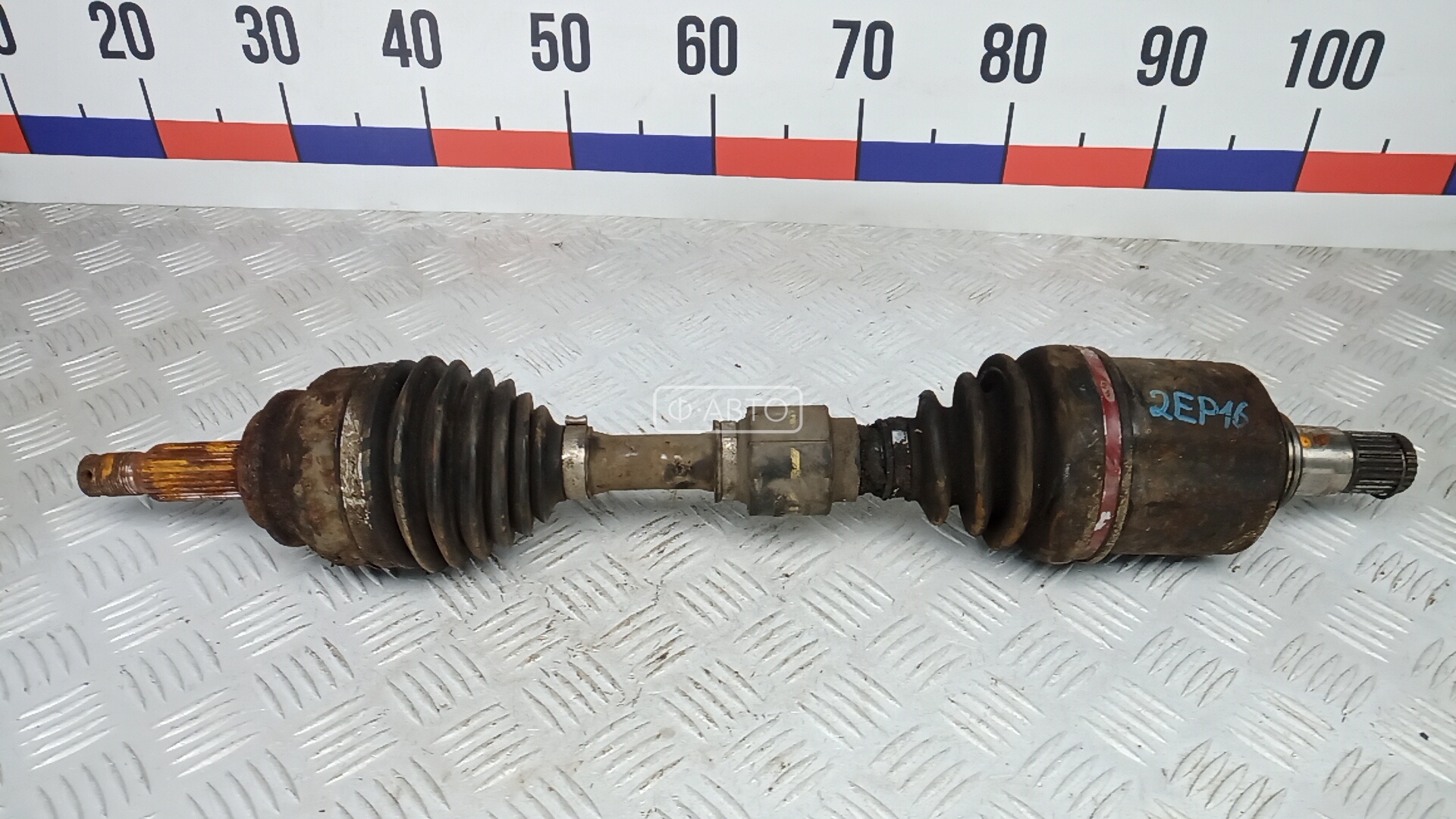 Привод передний левый