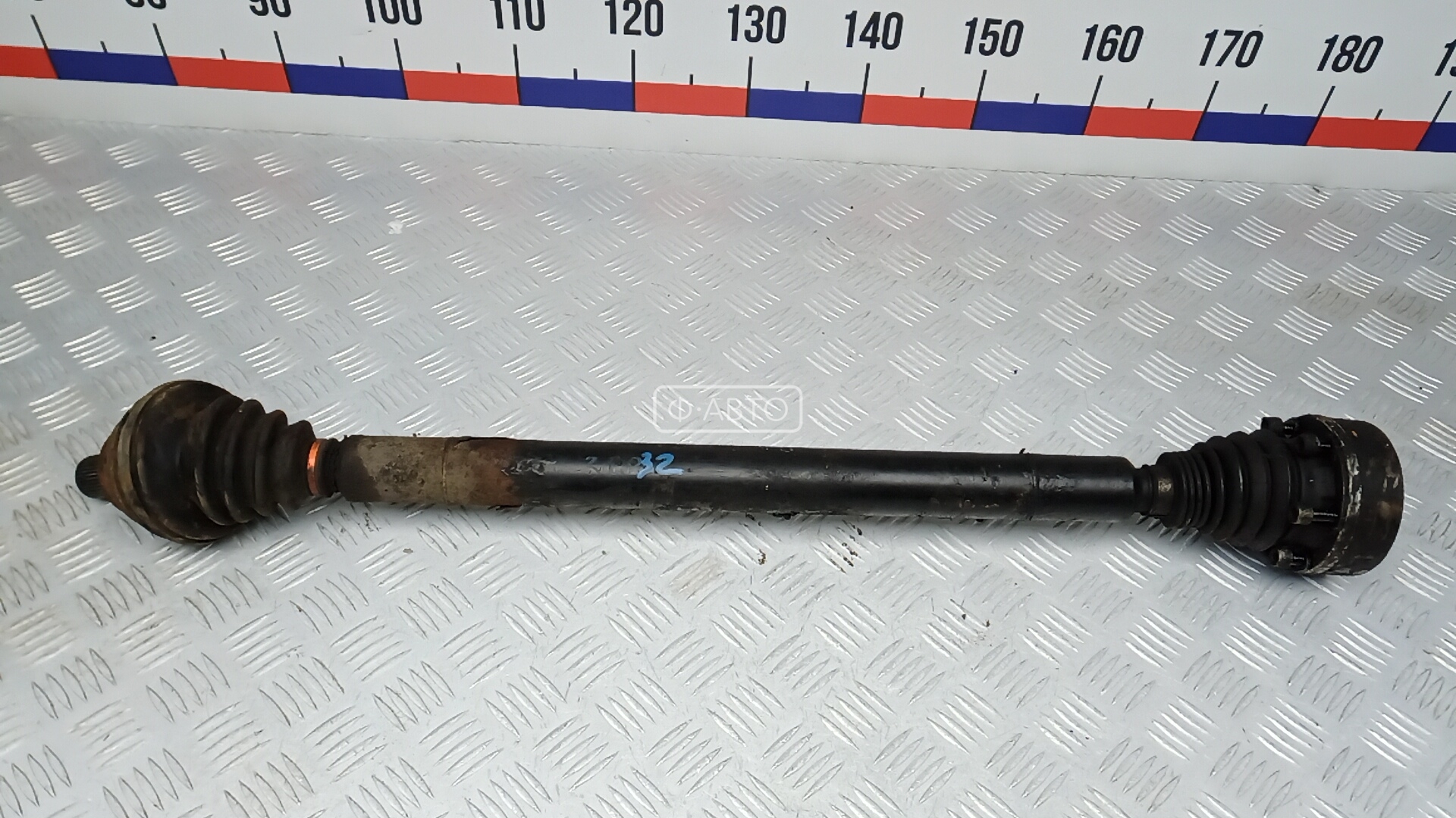 Привод передний правый