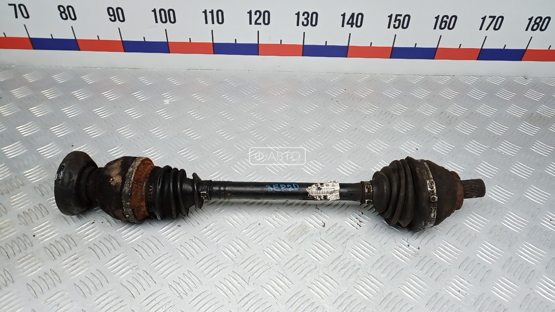 Привод передний правый