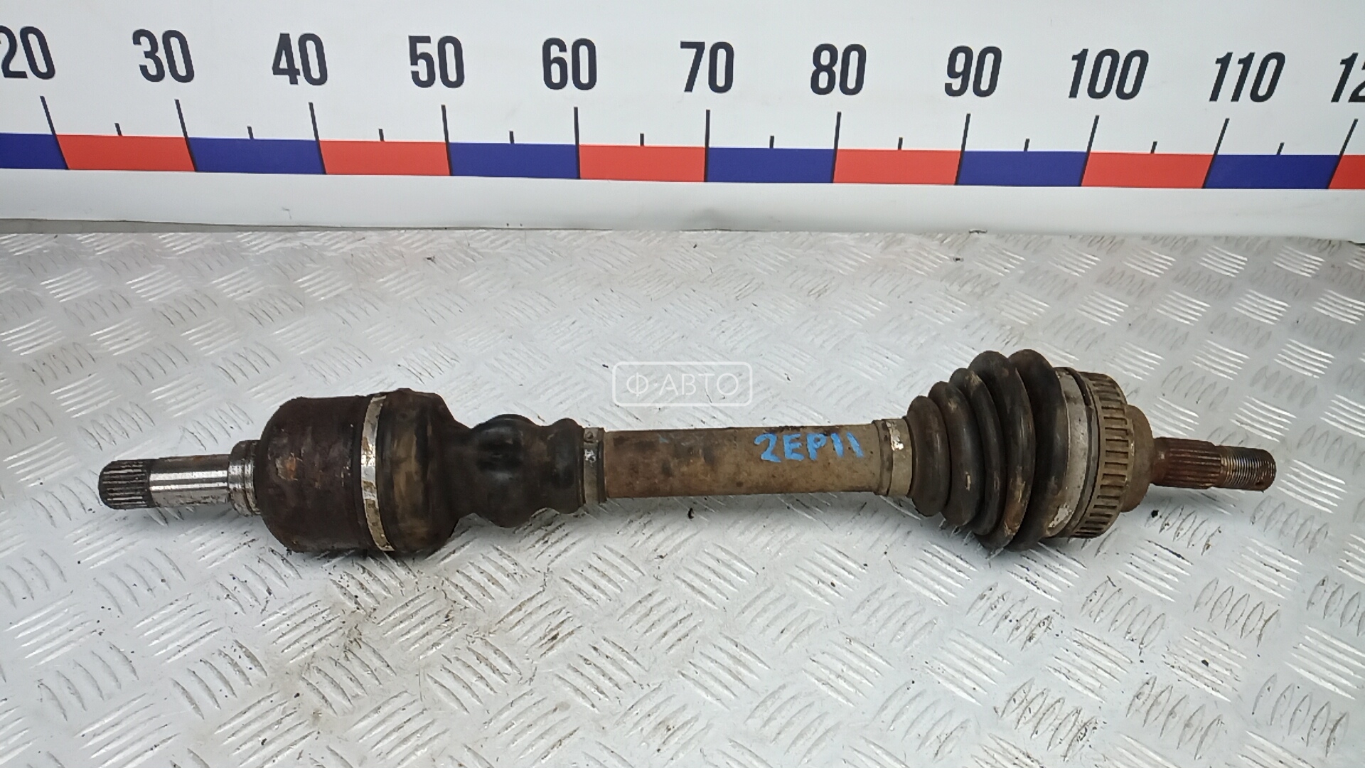 Привод передний левый