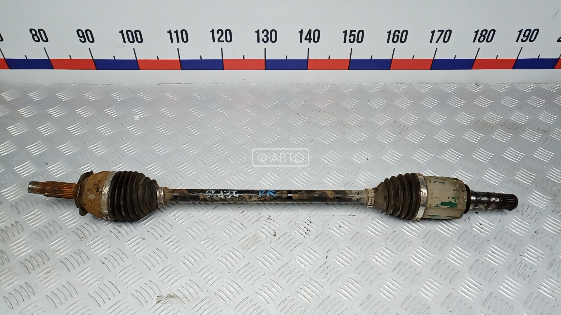 Привод передний правый