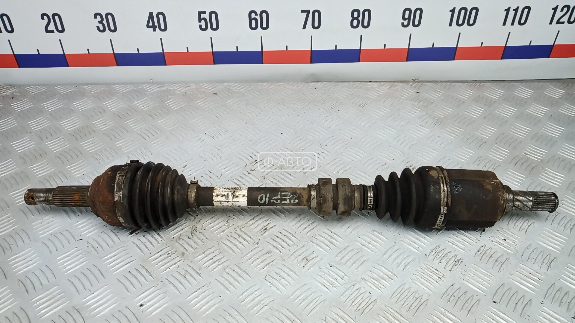 Привод передний левый