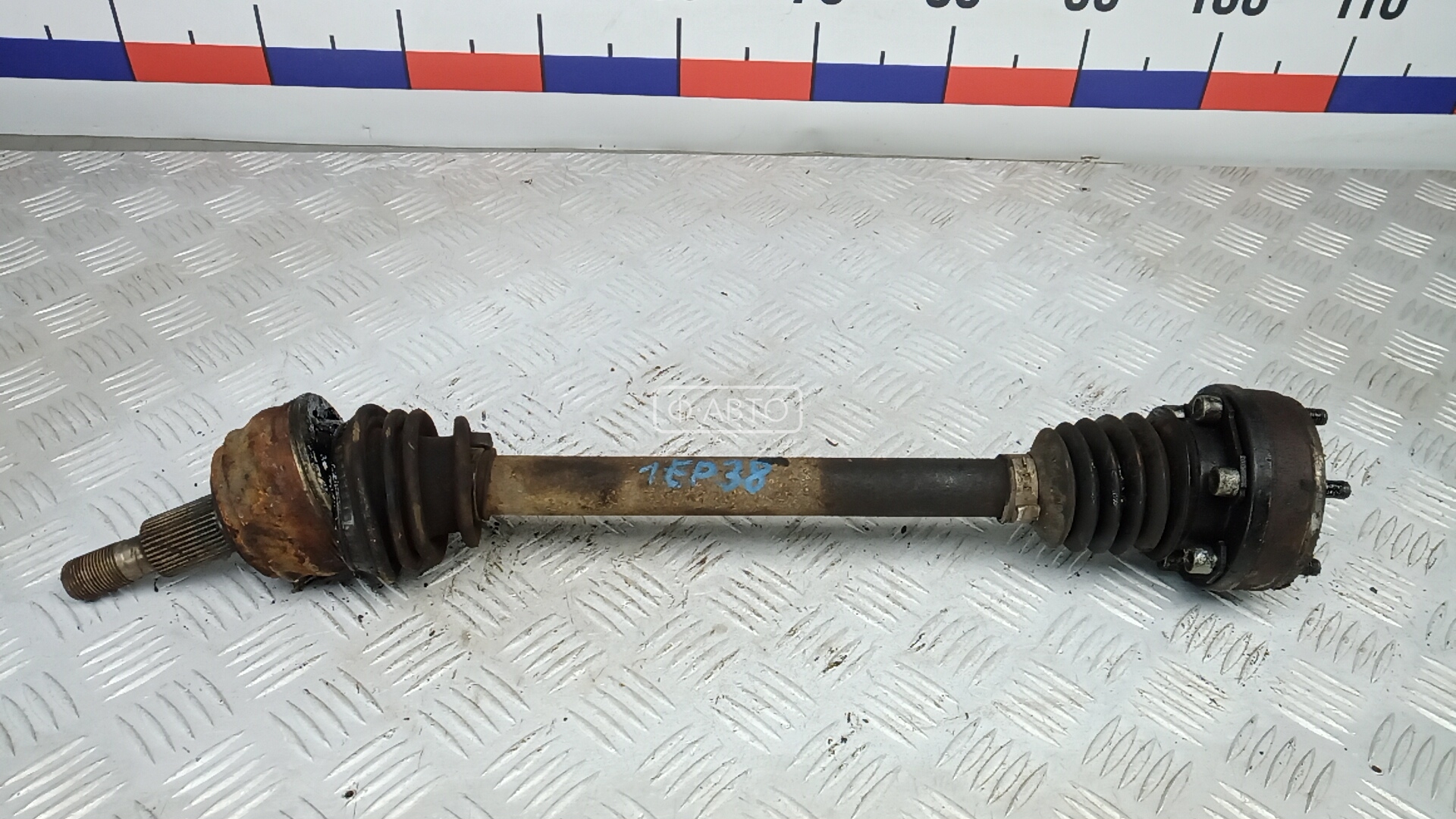 Привод передний левый