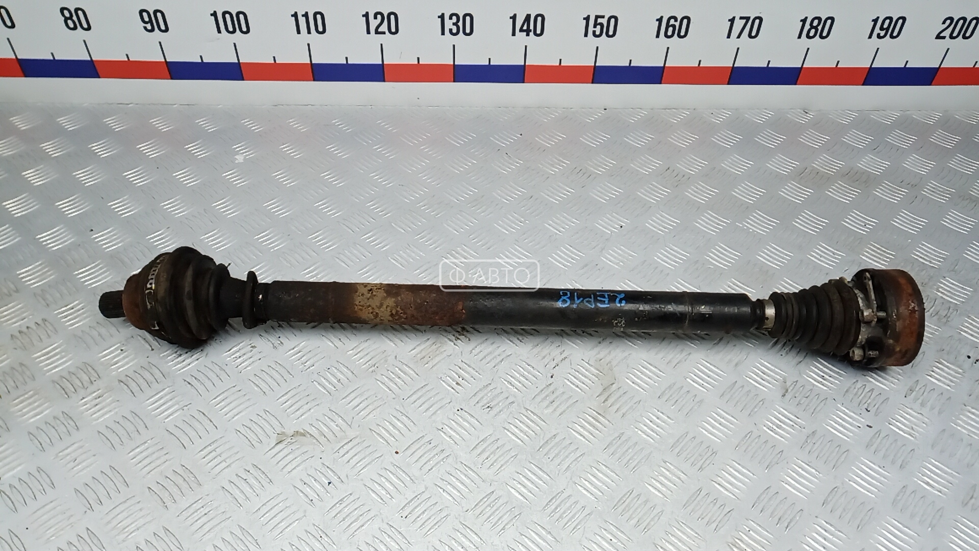 Привод передний правый