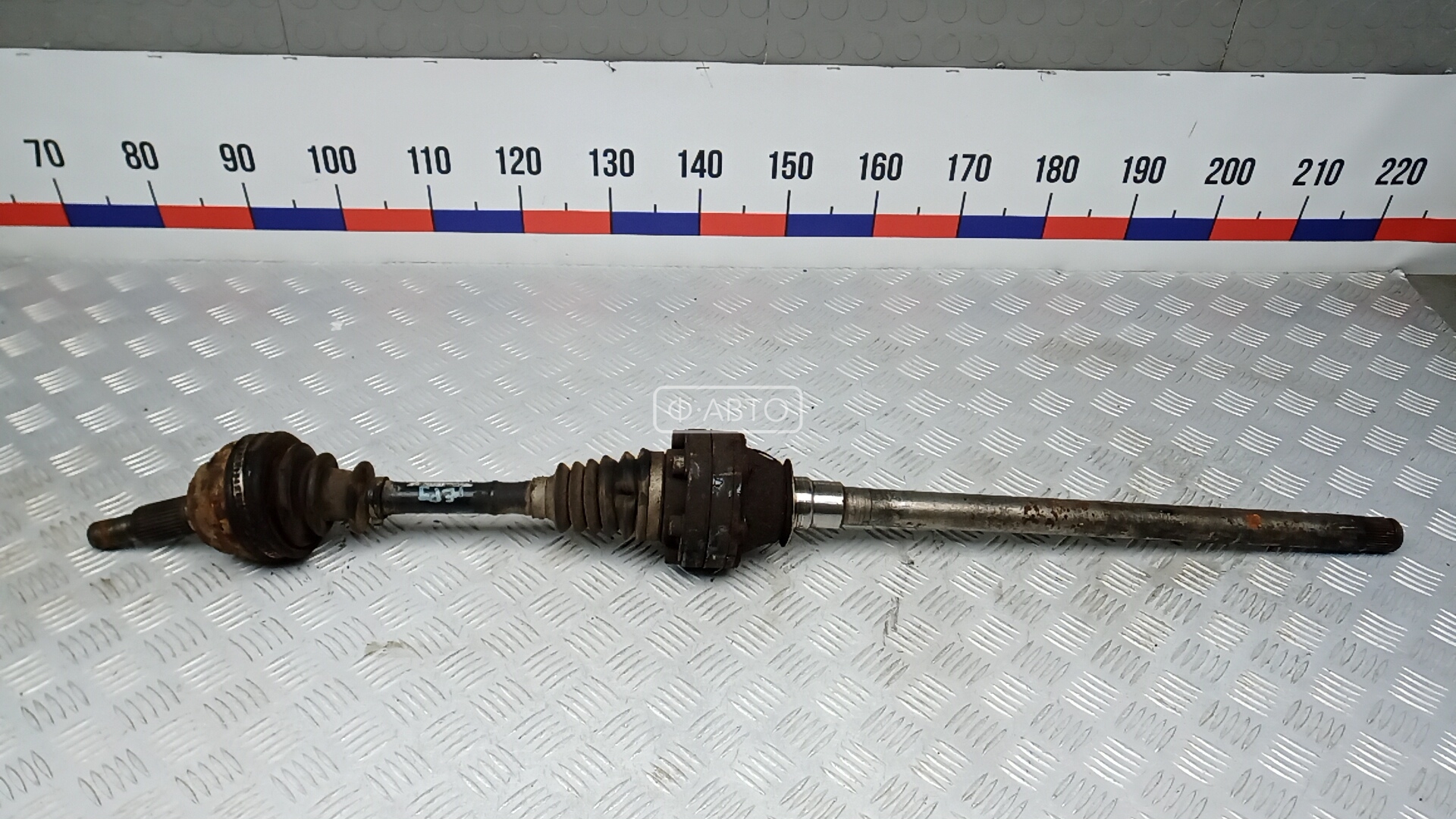 Привод передний правый