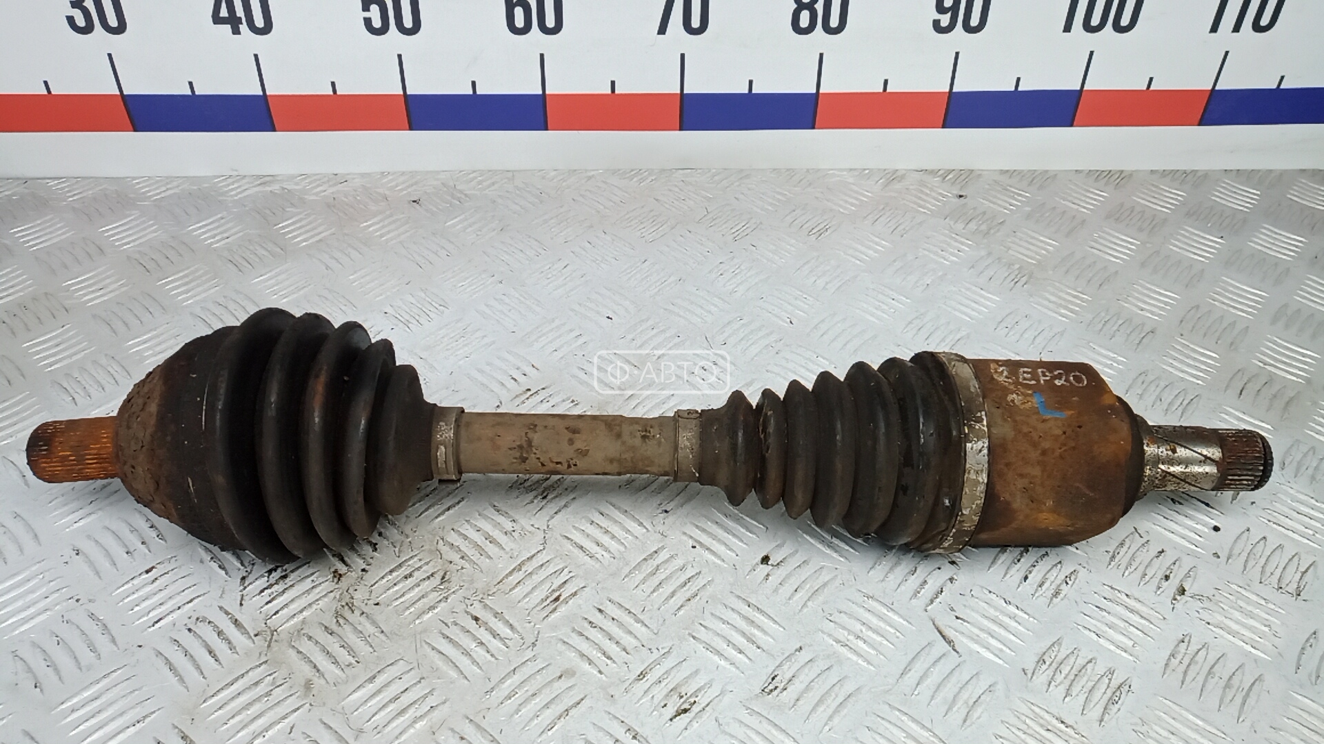 Привод передний левый