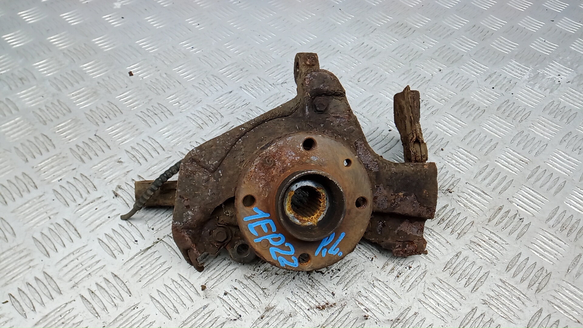 Ступица передняя левая ALFA ROMEO MITO 1