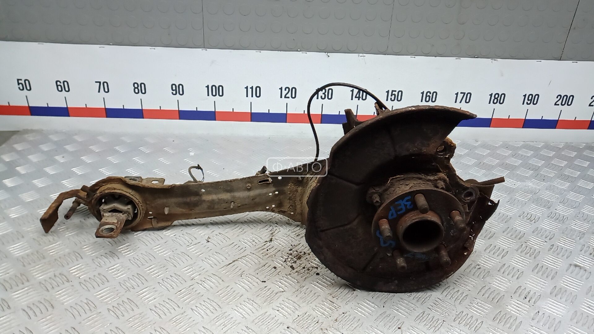 Ступица задняя левая