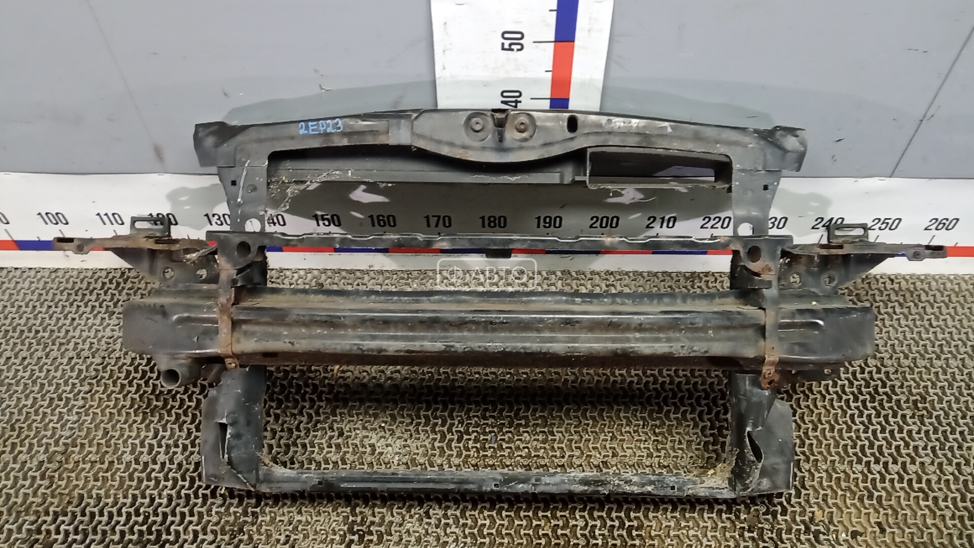 Передняя панель крепления облицовки (телевизор)