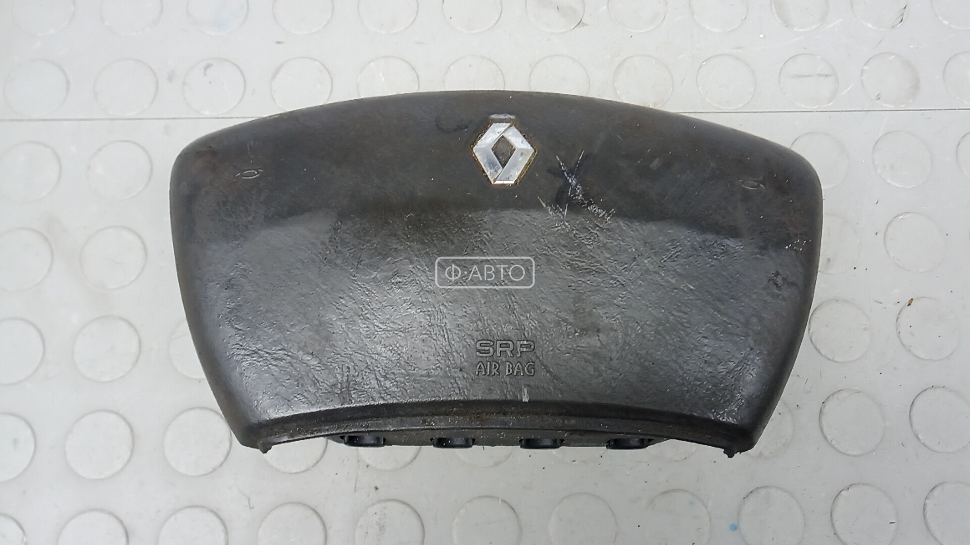 Подушка безопасности водителя