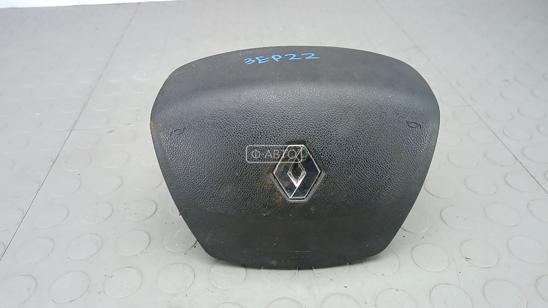 Подушка безопасности водителя