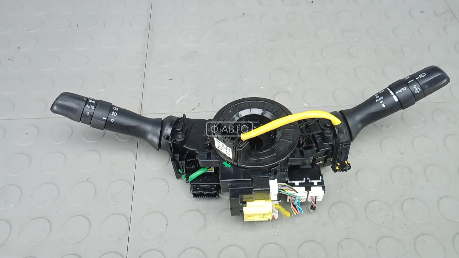 Переключатель поворотов и дворников (стрекоза)