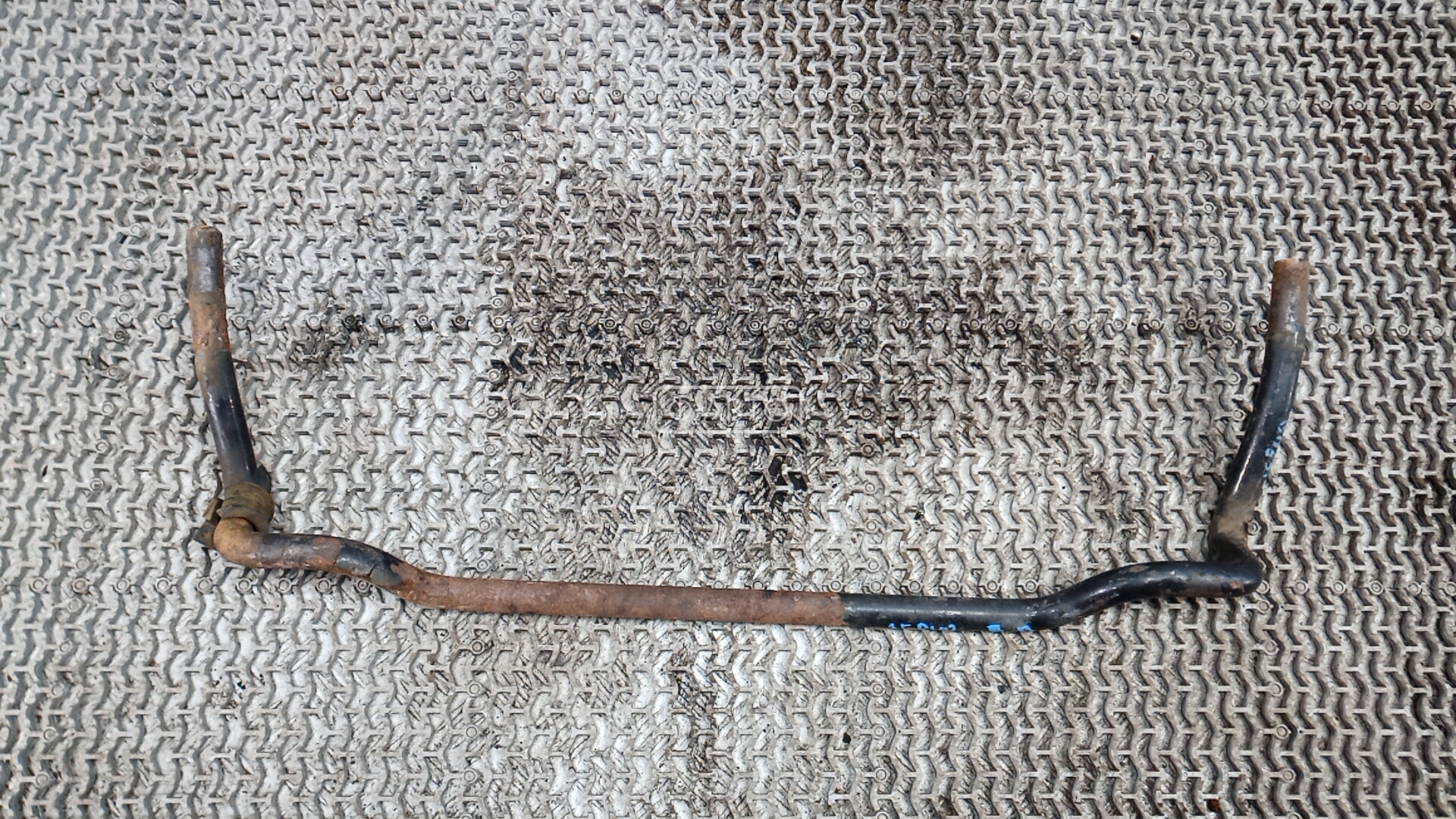 Стабилизатор поперечной устойчивости передний