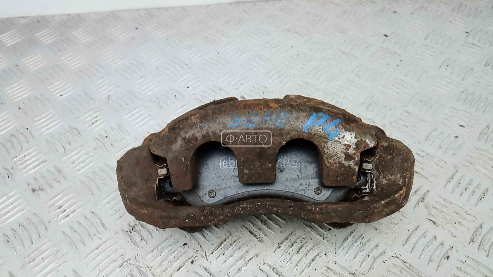 Суппорт тормозной передний левый