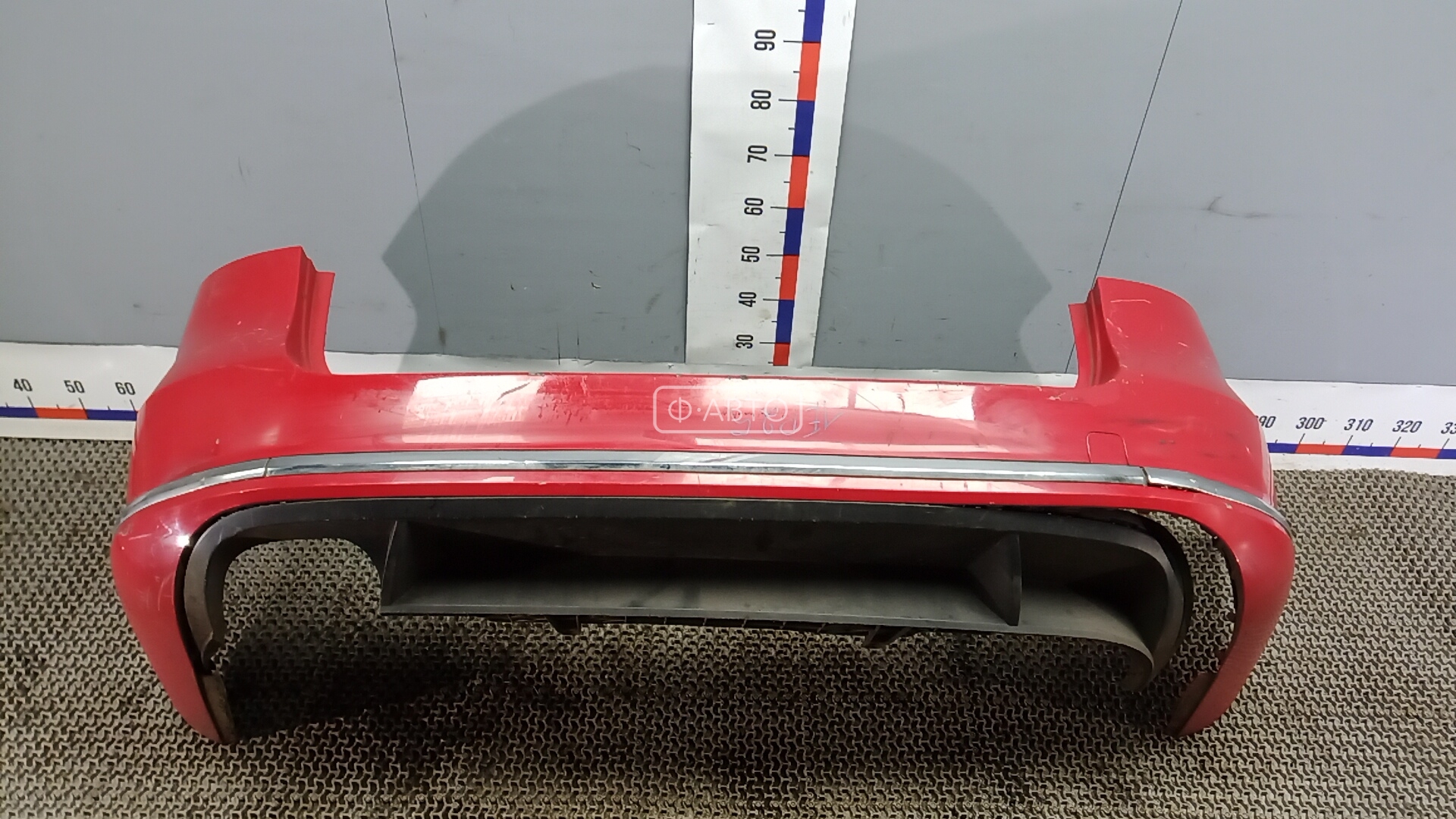 Бампер задний