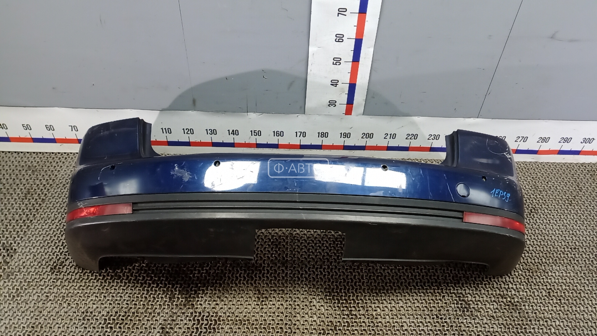 Бампер задний