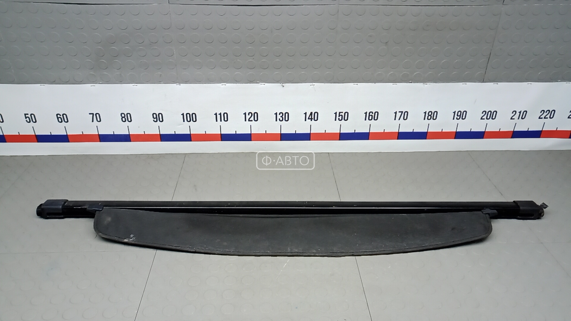 Шторка багажника