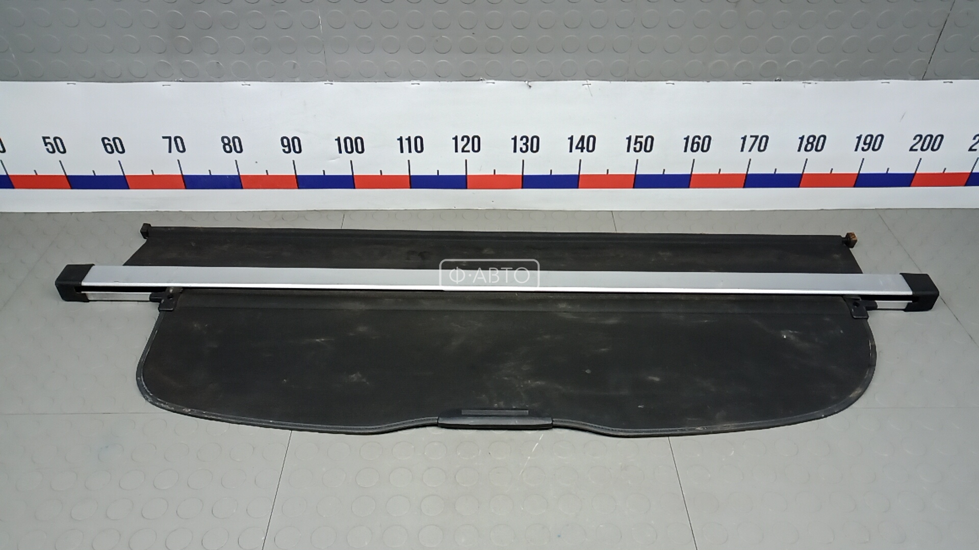 Шторка багажника