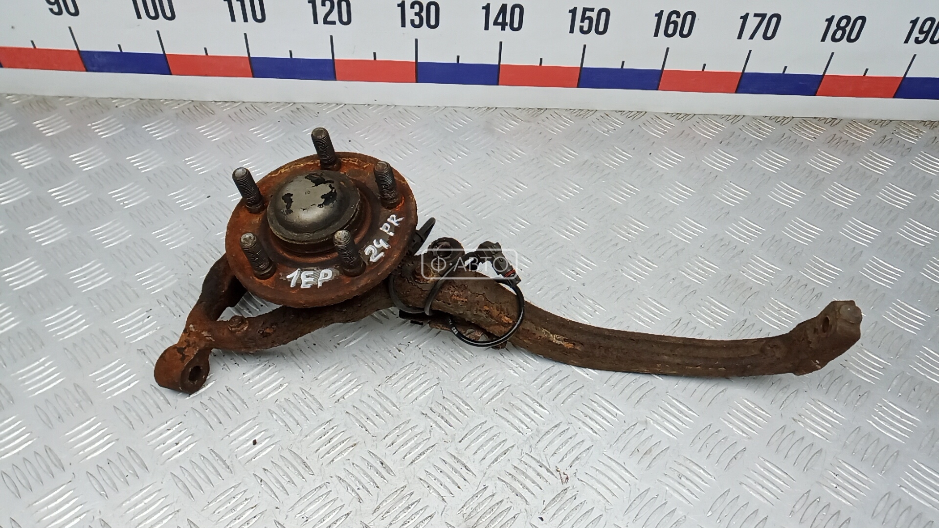 Ступица передняя правая