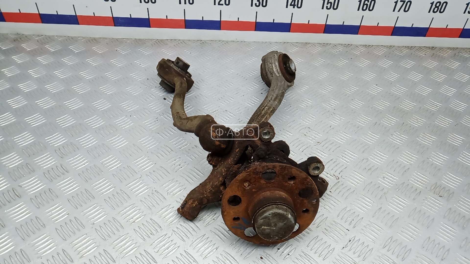 Ступица передняя правая