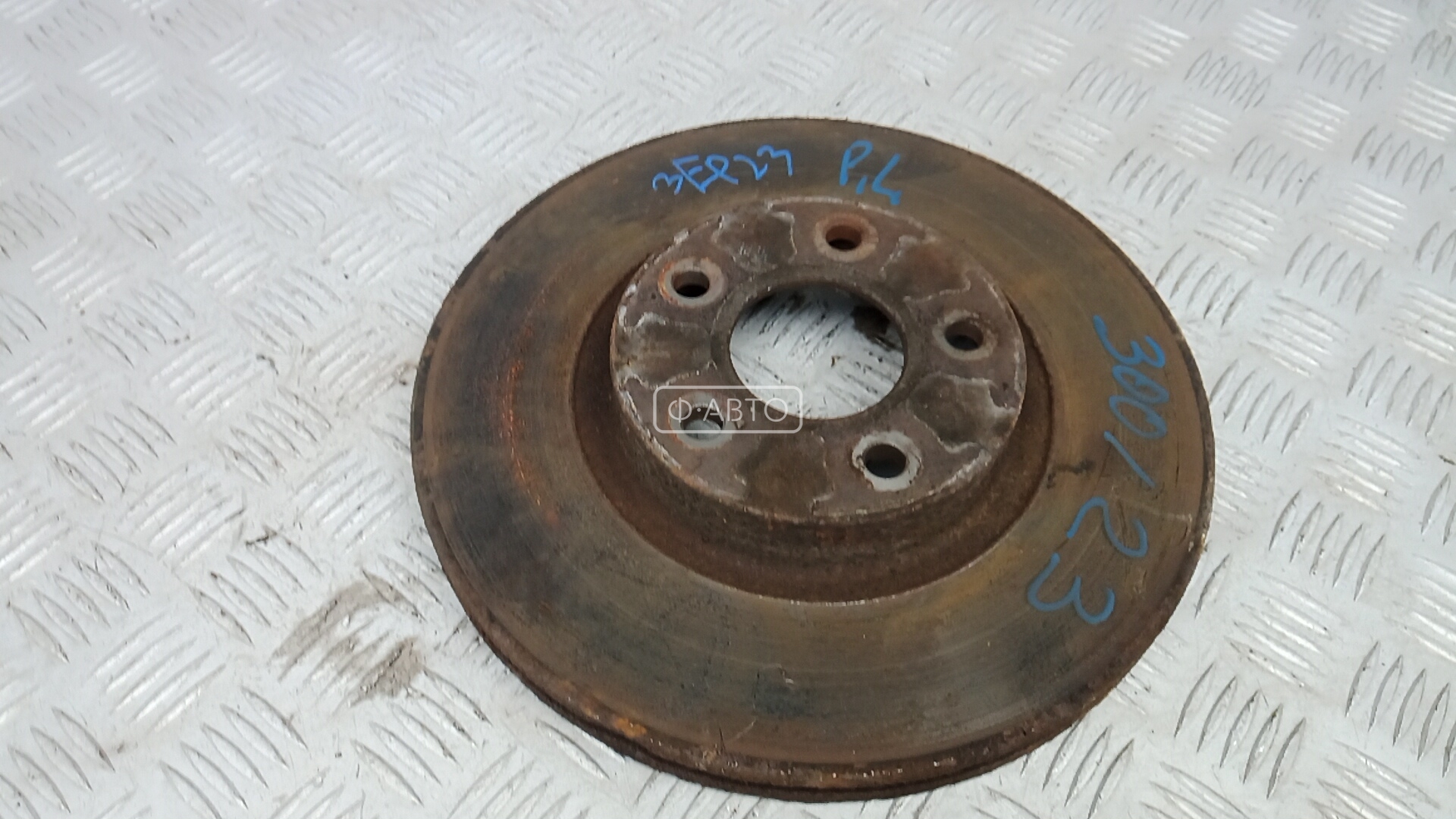 Диск тормозной передний