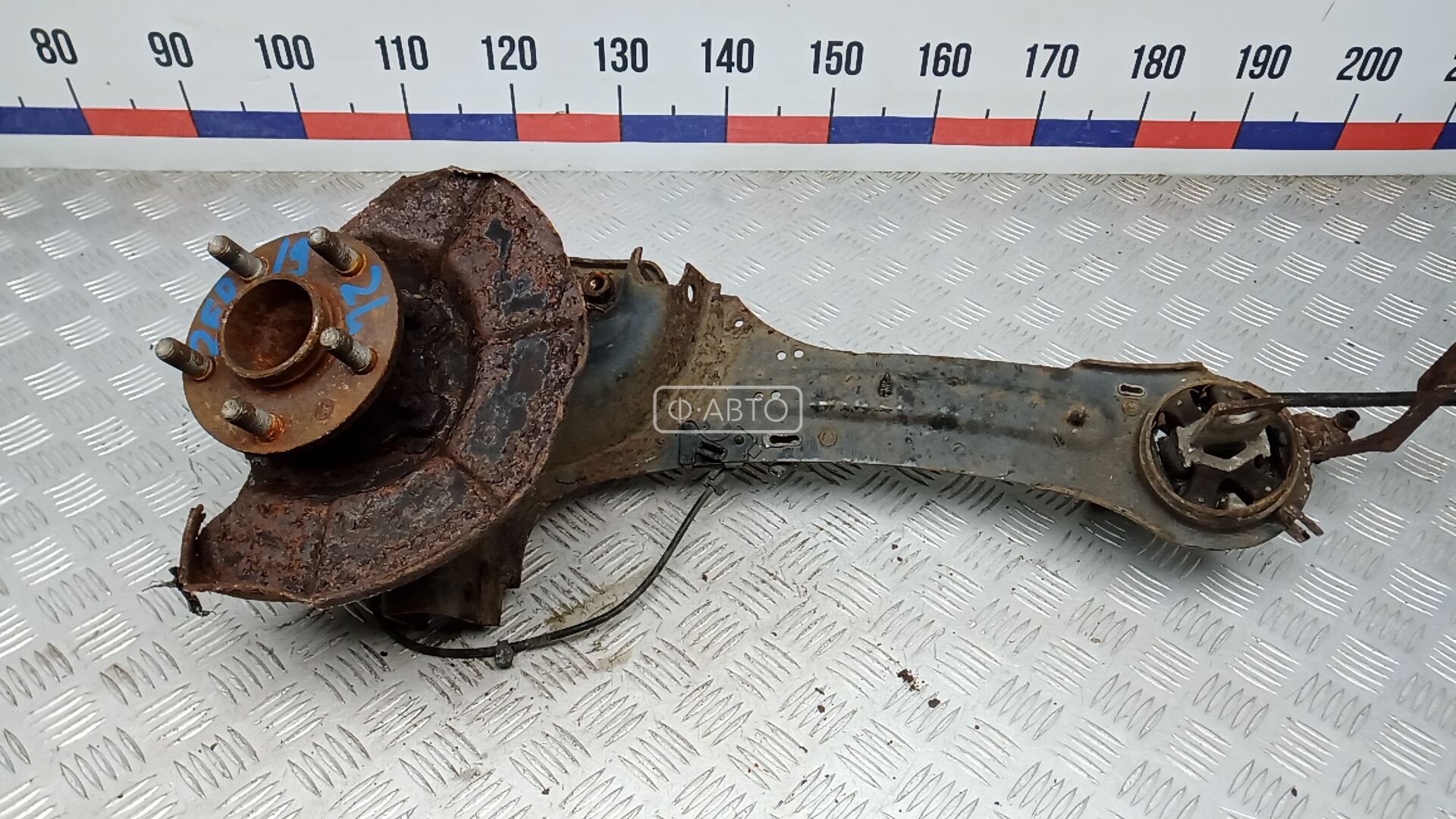 Ступица задняя левая