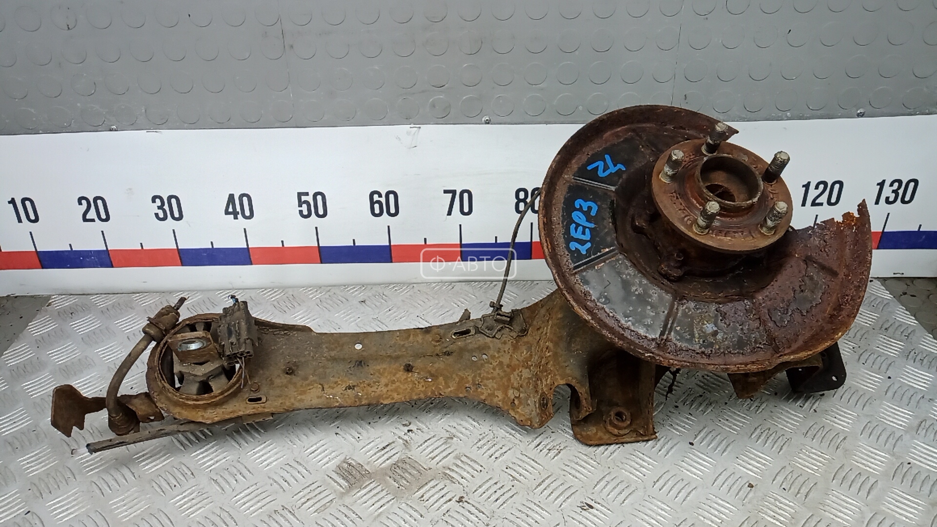 Ступица задняя левая