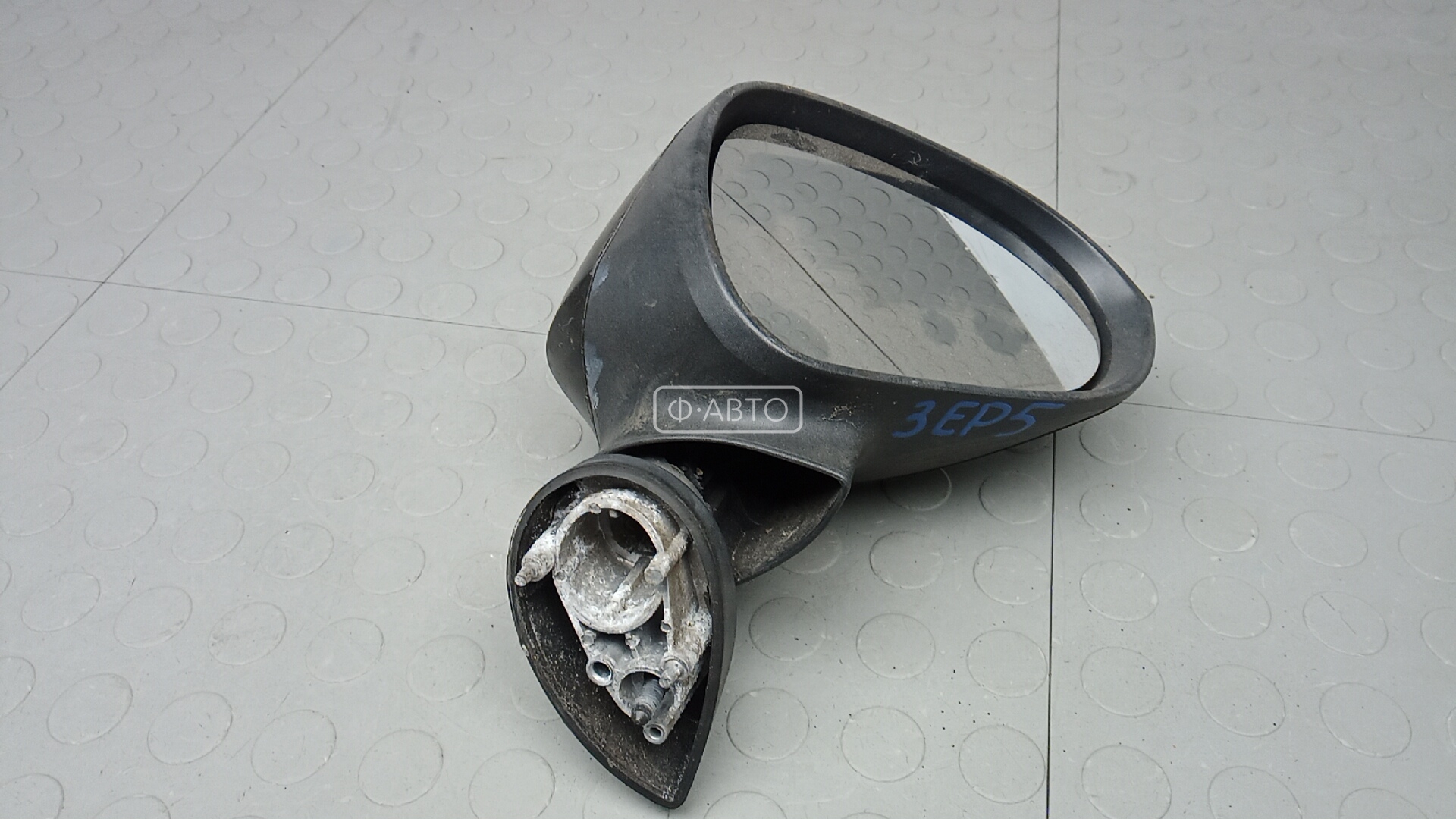 Зеркало наружное правое