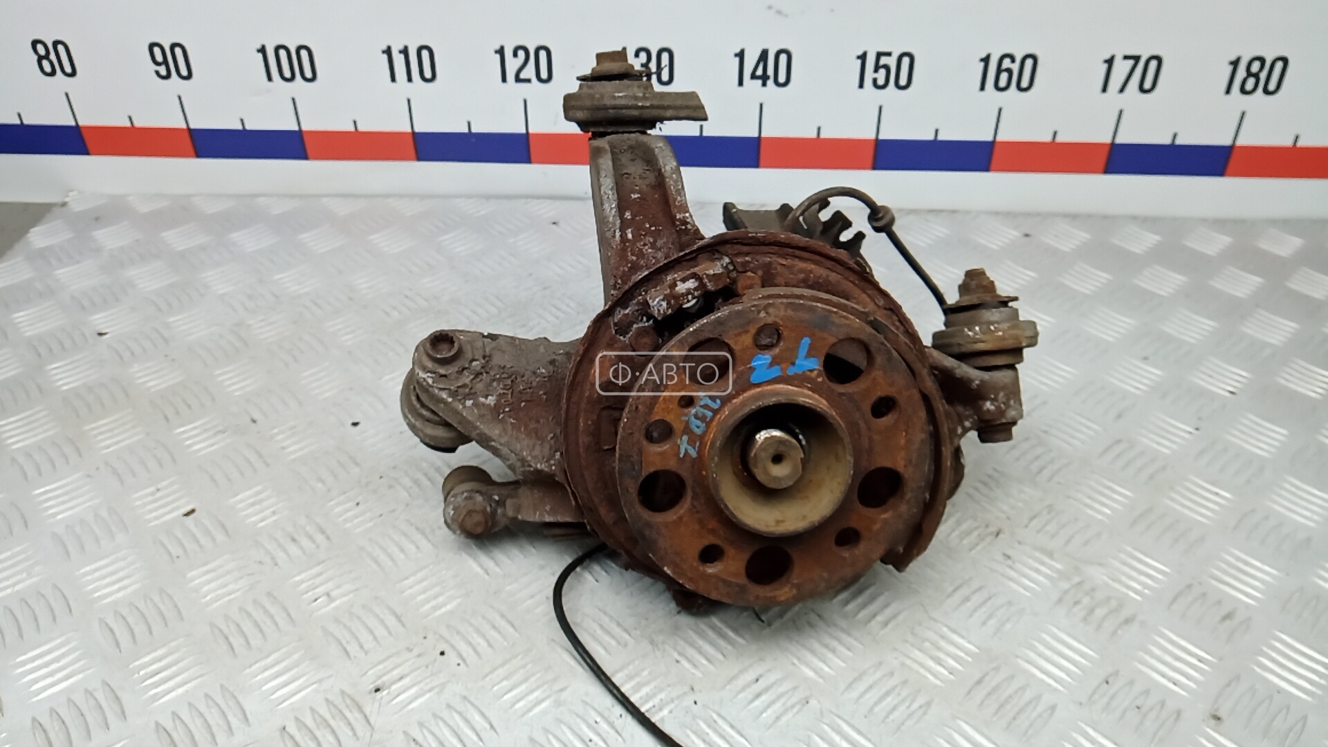 Ступица задняя левая