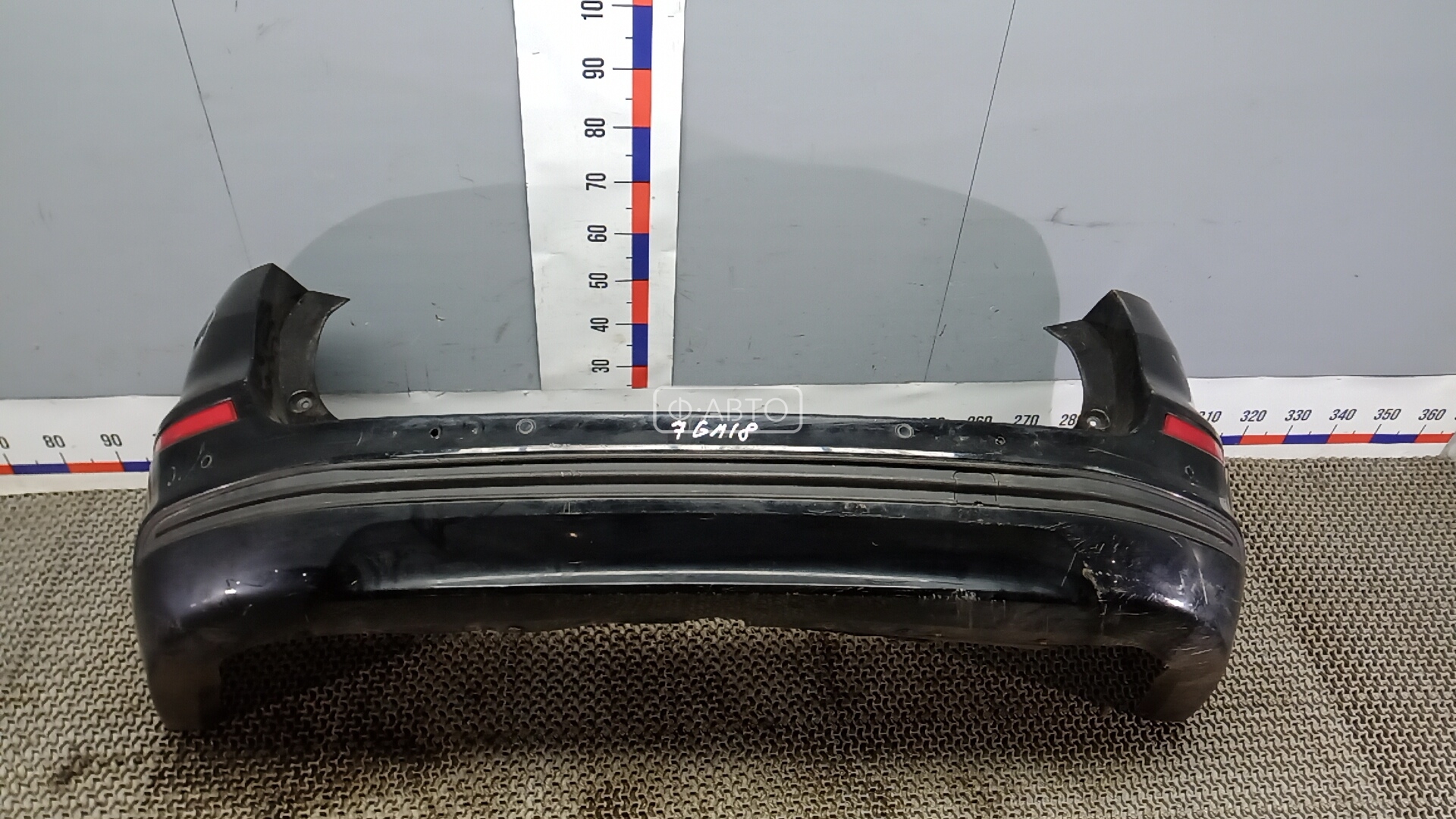 Бампер задний