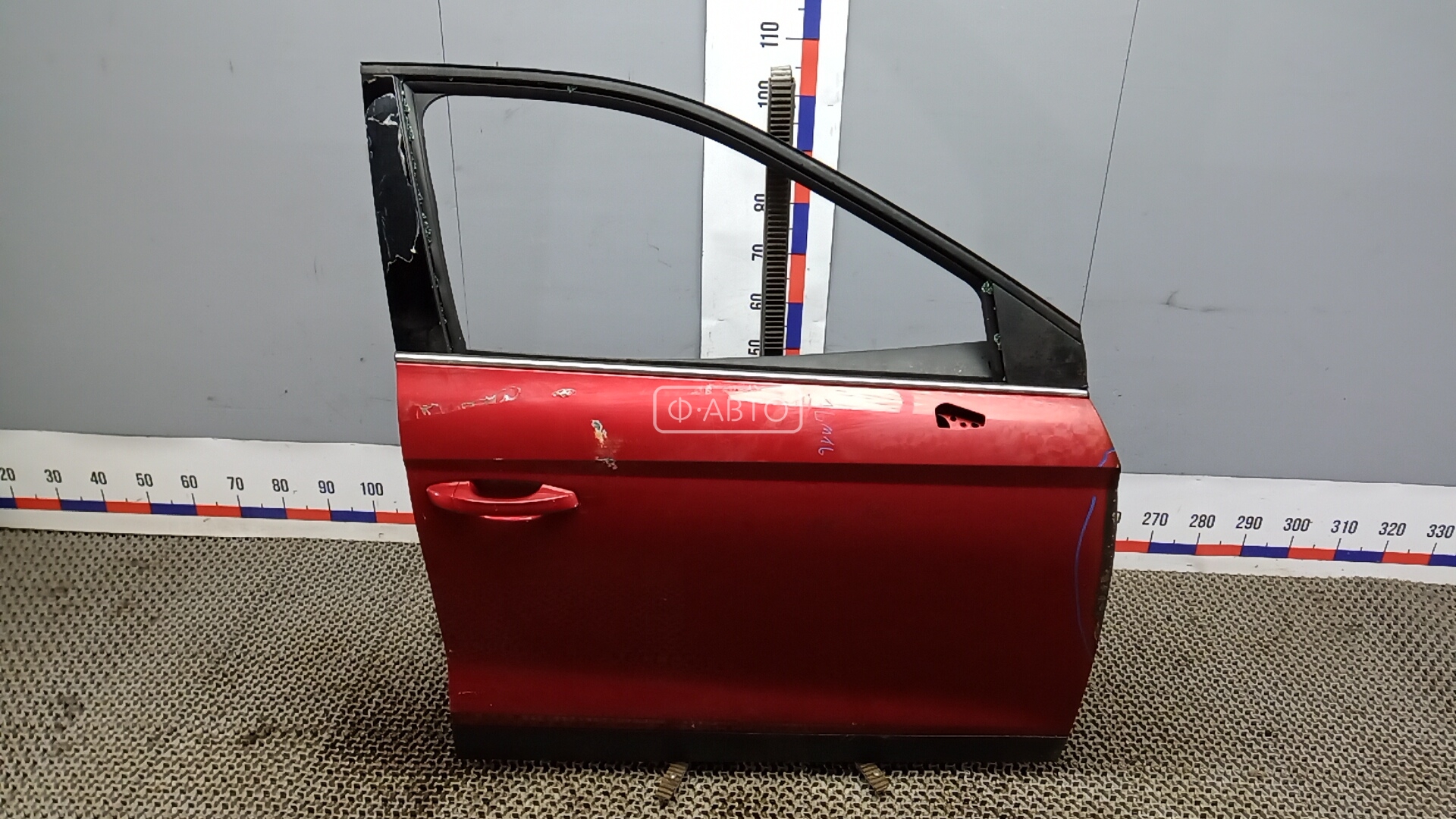 Дверь передняя правая