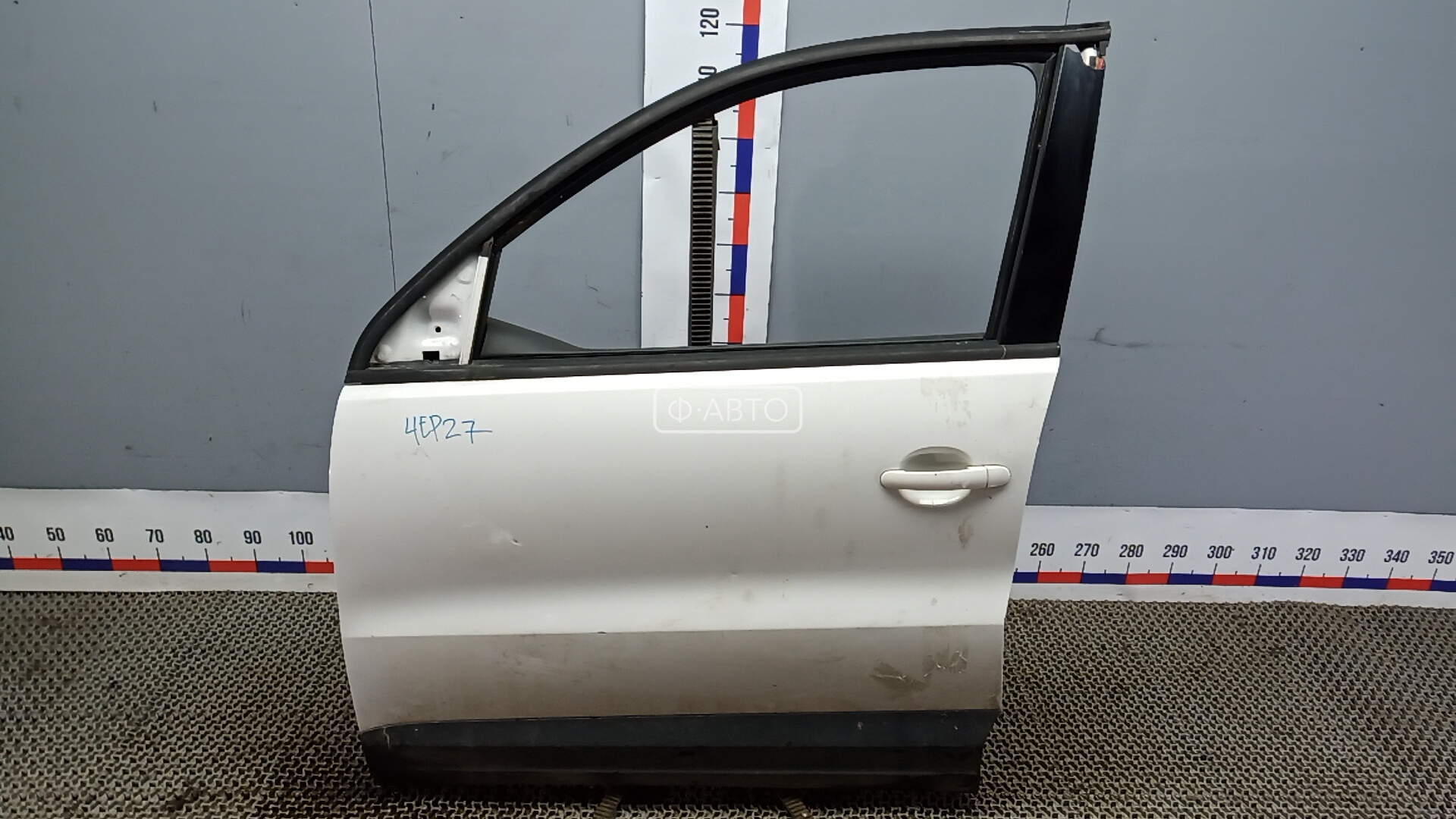 Дверь передняя левая