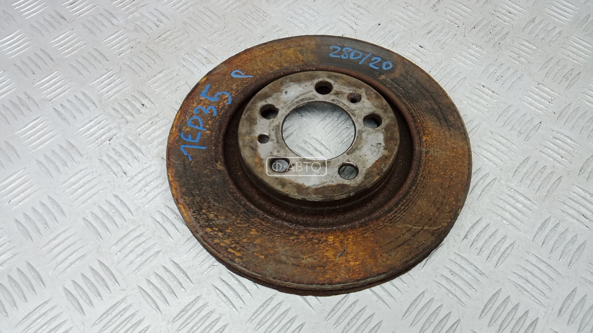 Диск тормозной передний