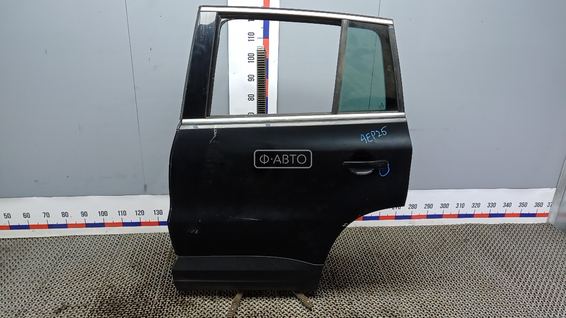 Дверь задняя левая