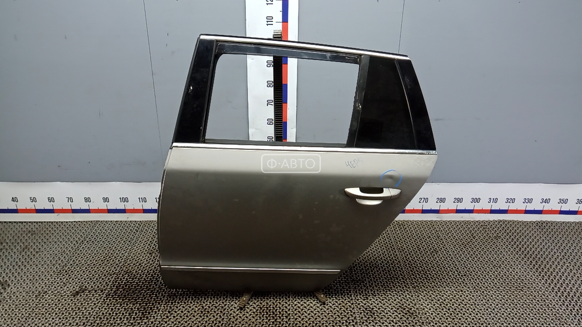 Дверь задняя левая