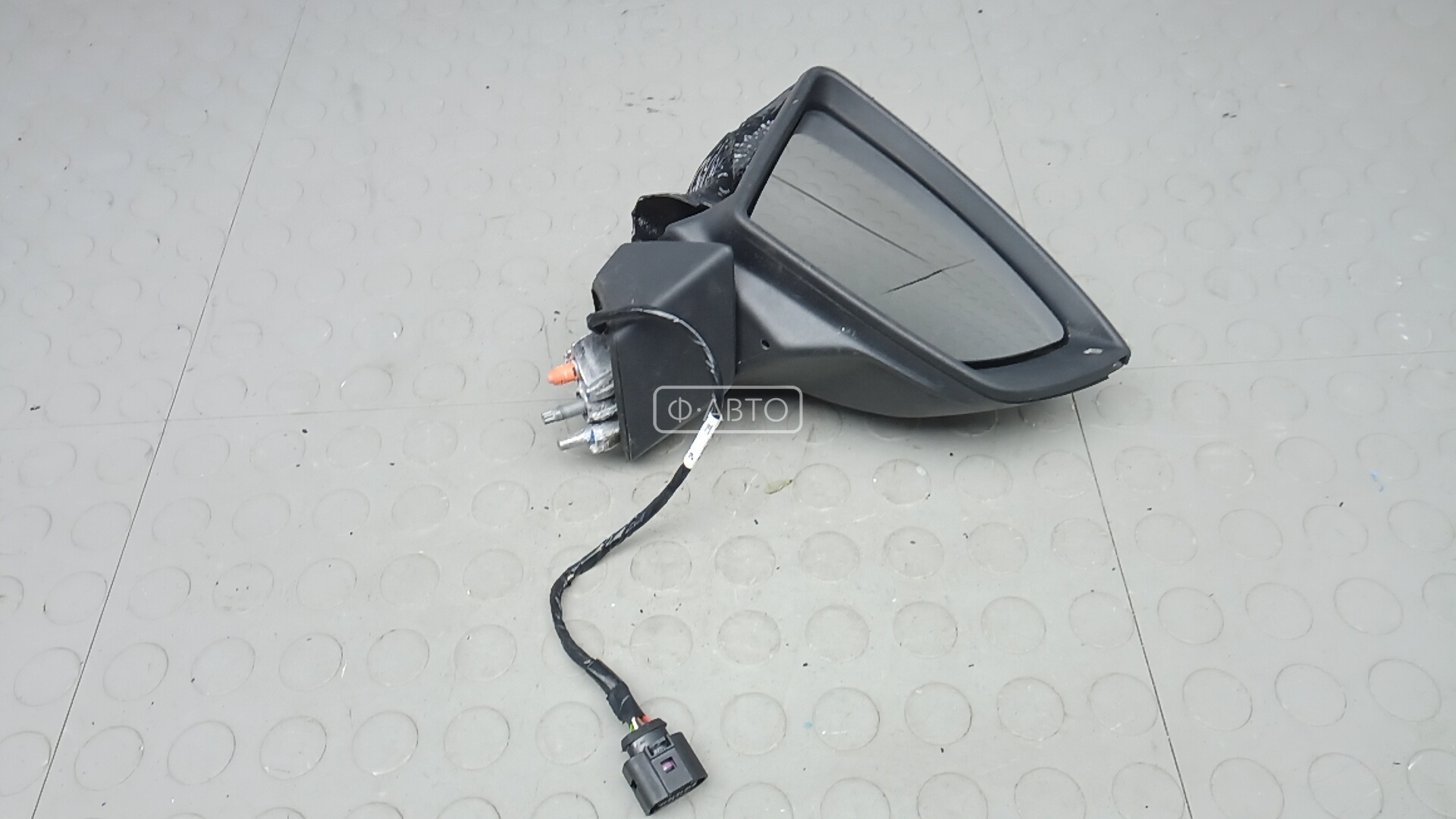 Зеркало наружное правое