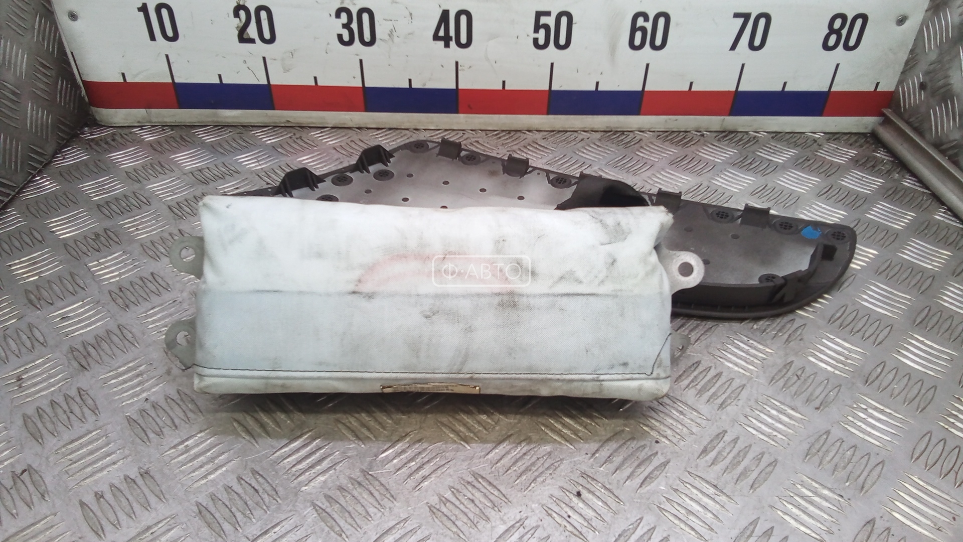 Подушка безопасности пассажира