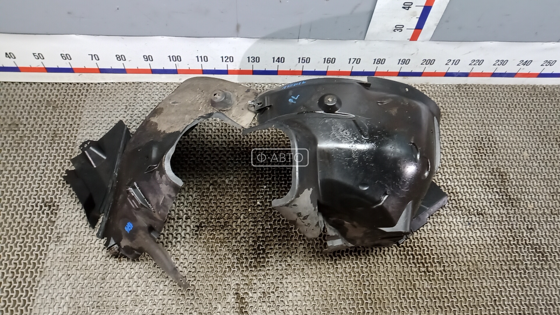 Защита арок (защита крыла, подкрылок) передняя левая