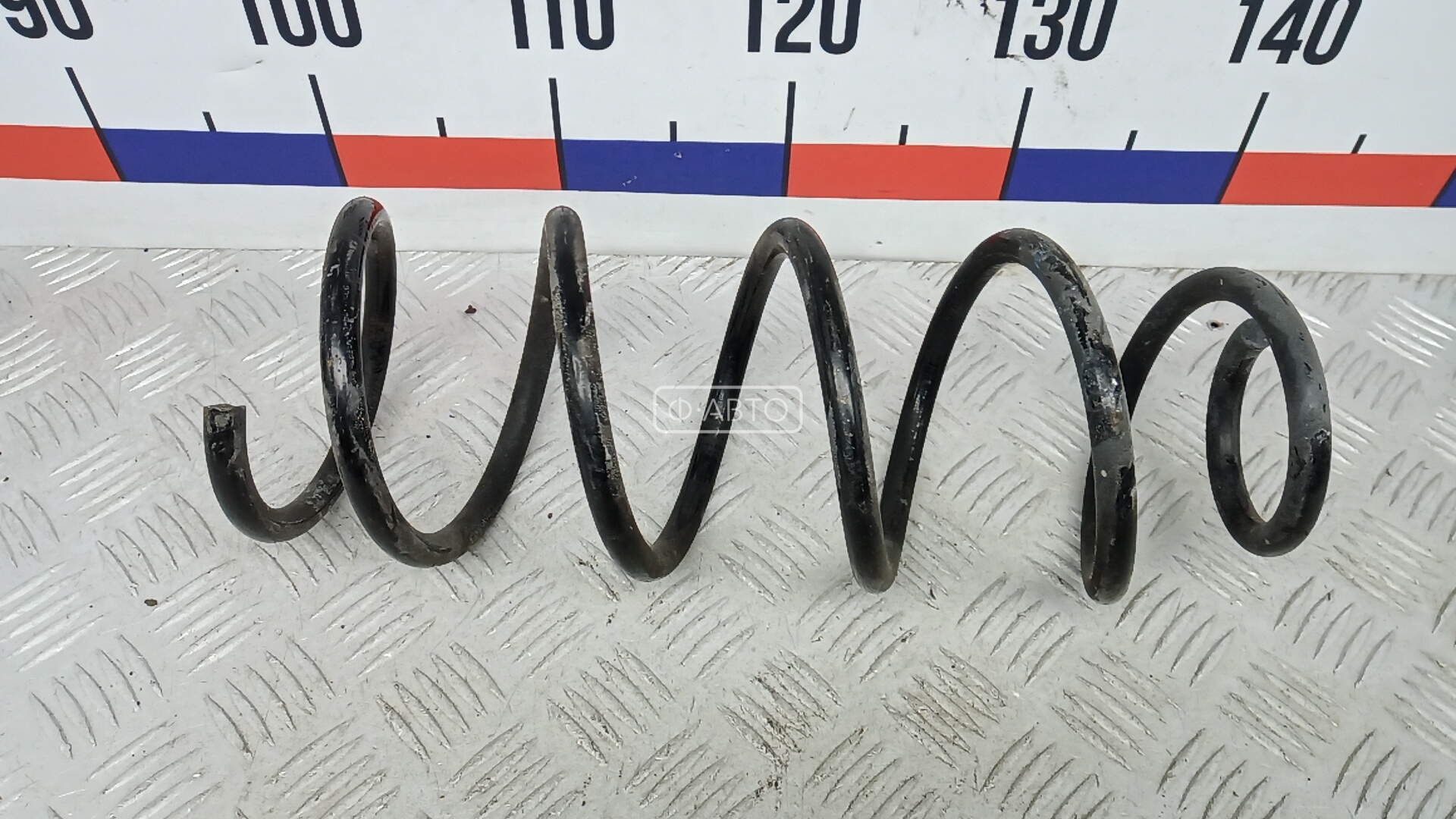 Пружина задняя