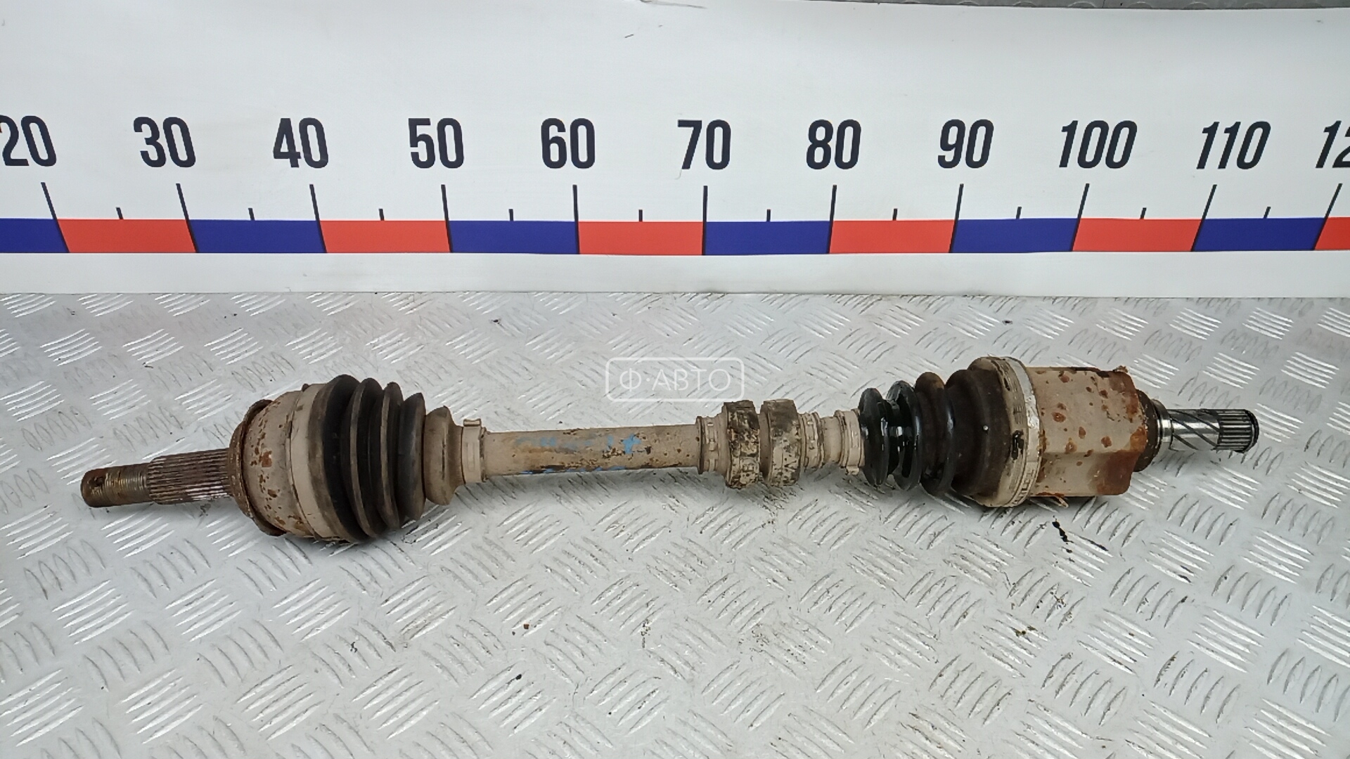 Привод передний левый