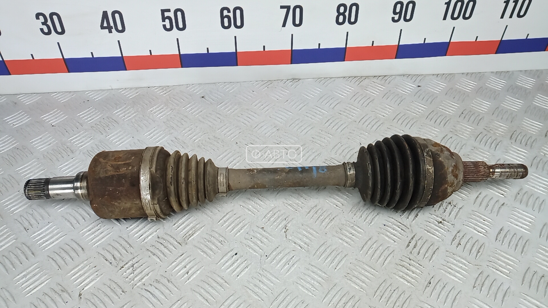 Привод передний левый