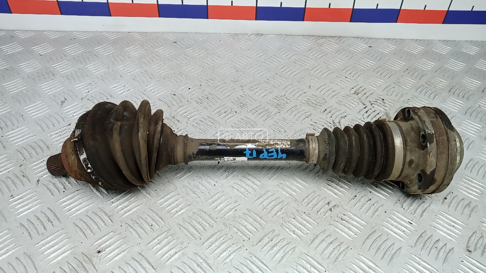 Привод передний левый