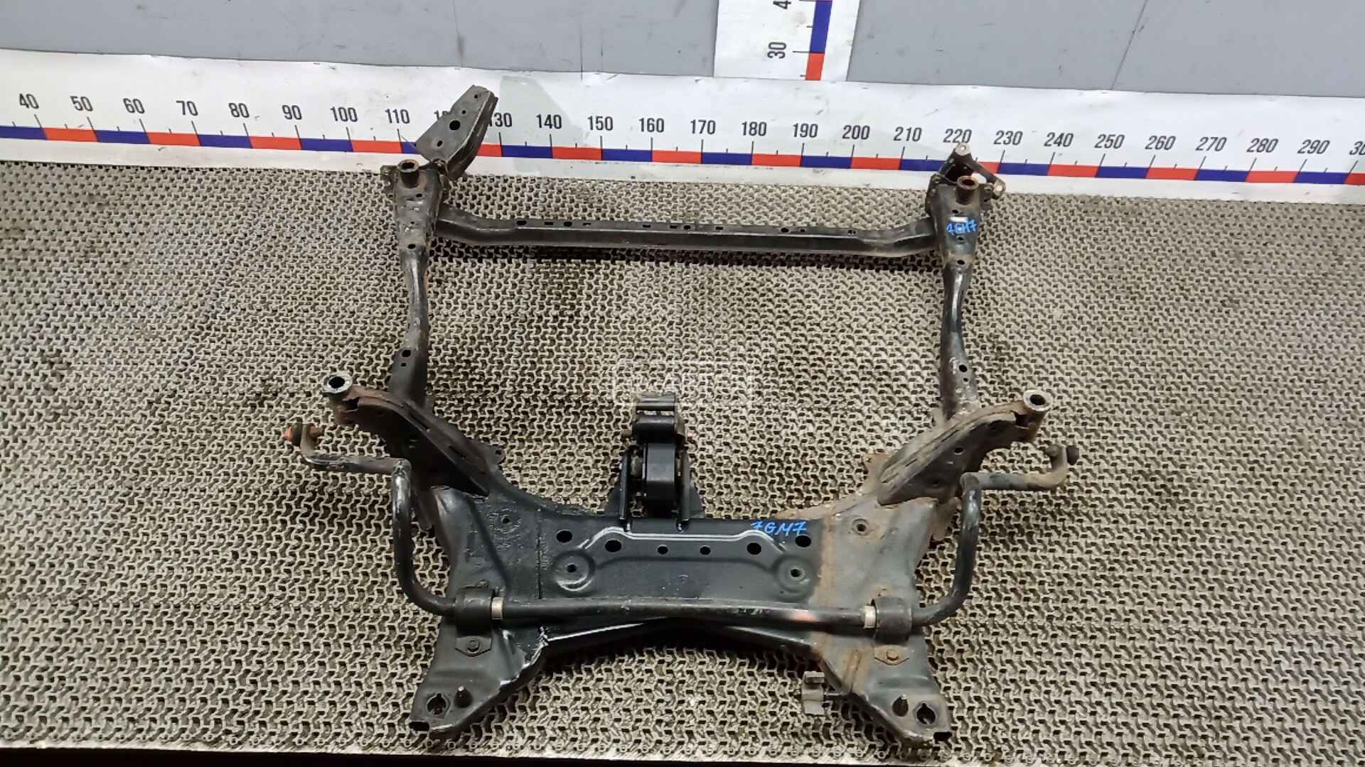 Балка подвески передняя