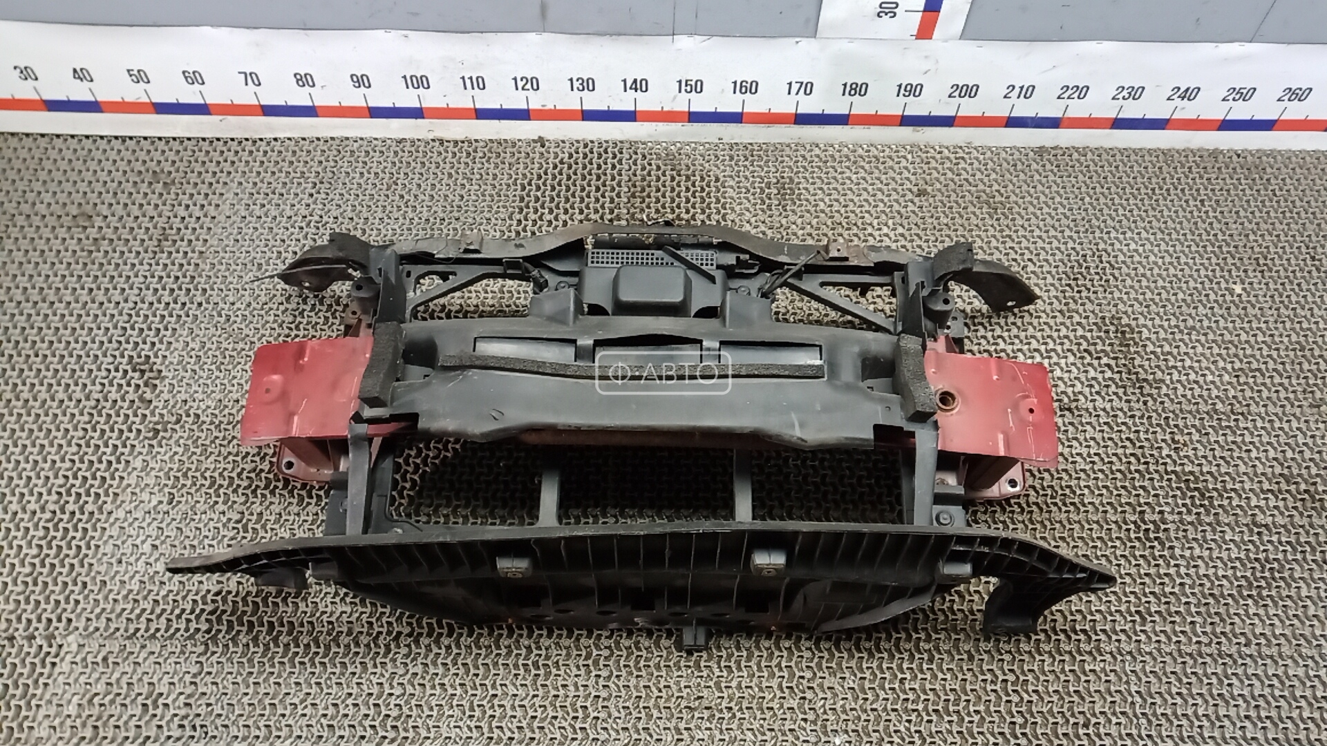 Передняя панель крепления облицовки (телевизор)