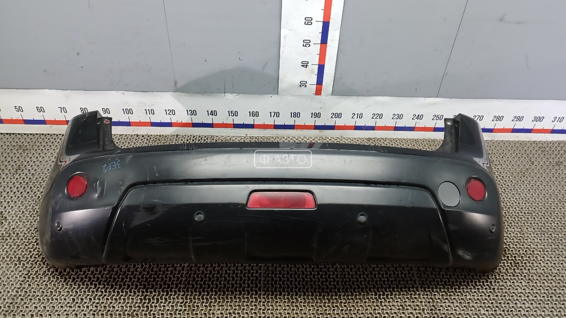 Бампер задний