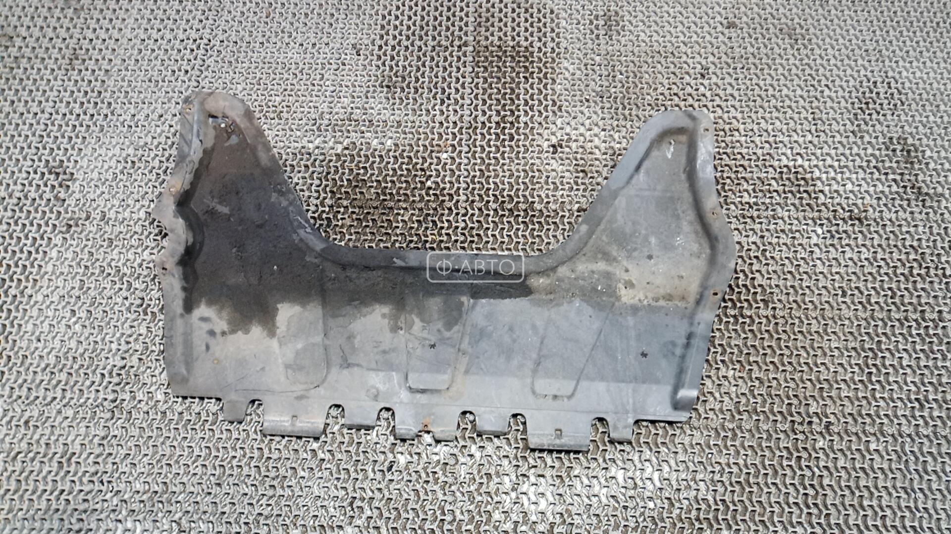 Защита двигателя нижняя (поддона)