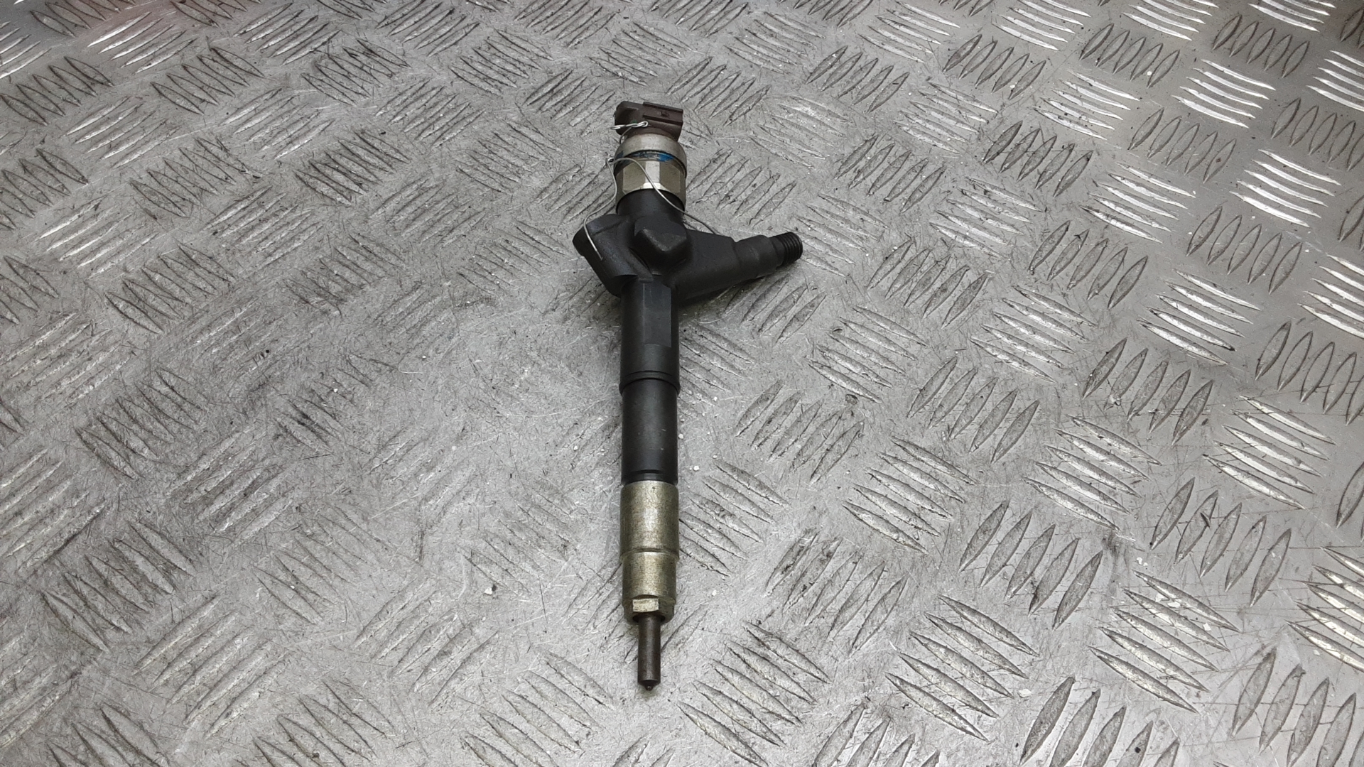 Форсунка дизельная NISSAN PATHFINDER R51